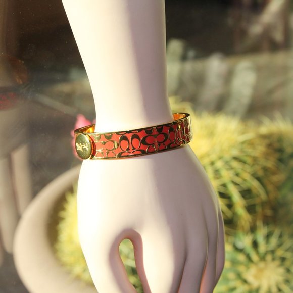 Coach Legacy Signature C Hinged Bangle - Picture 9 of 13